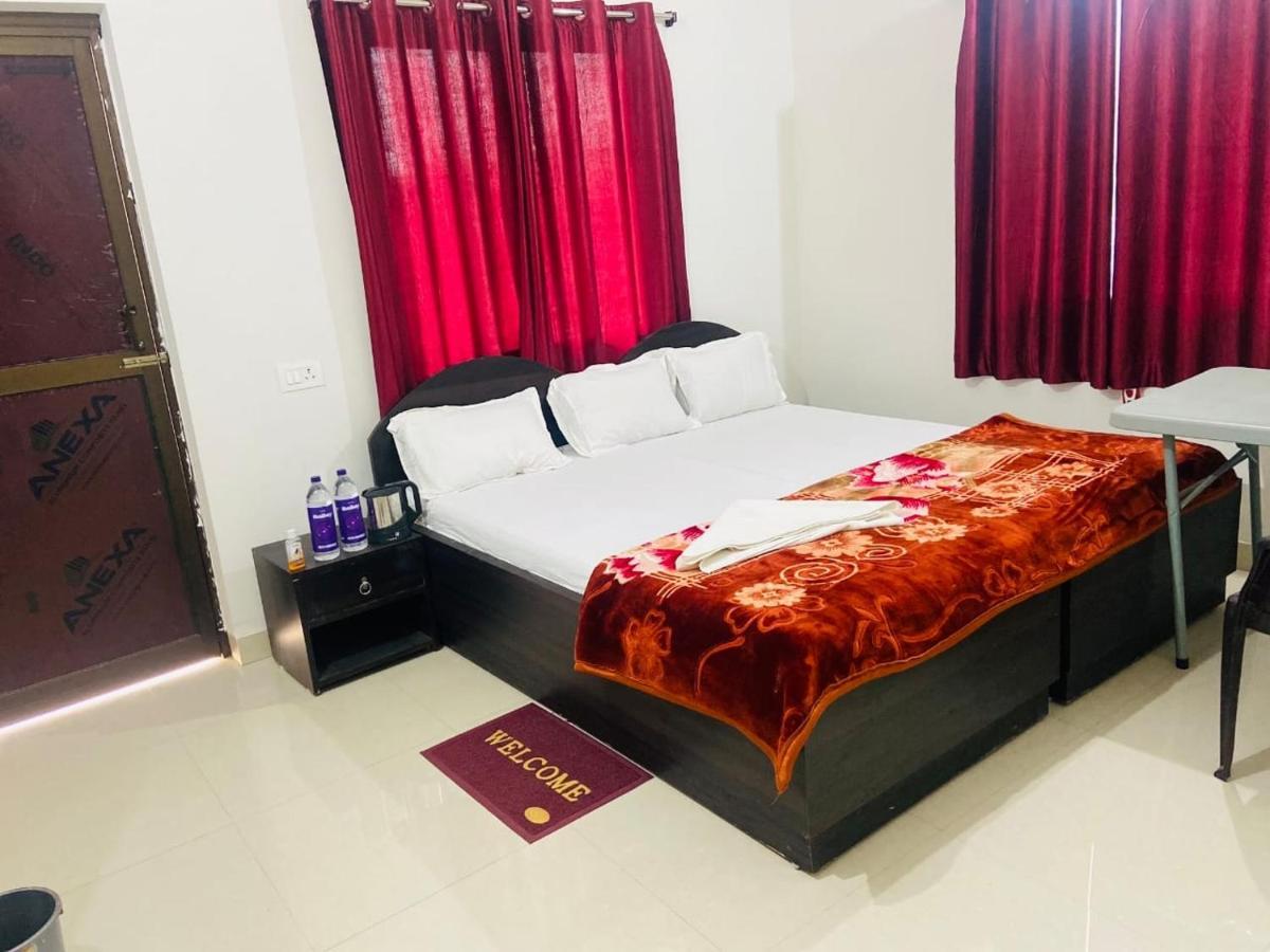Gaurav Guest House Bodh Gaya Exterior foto