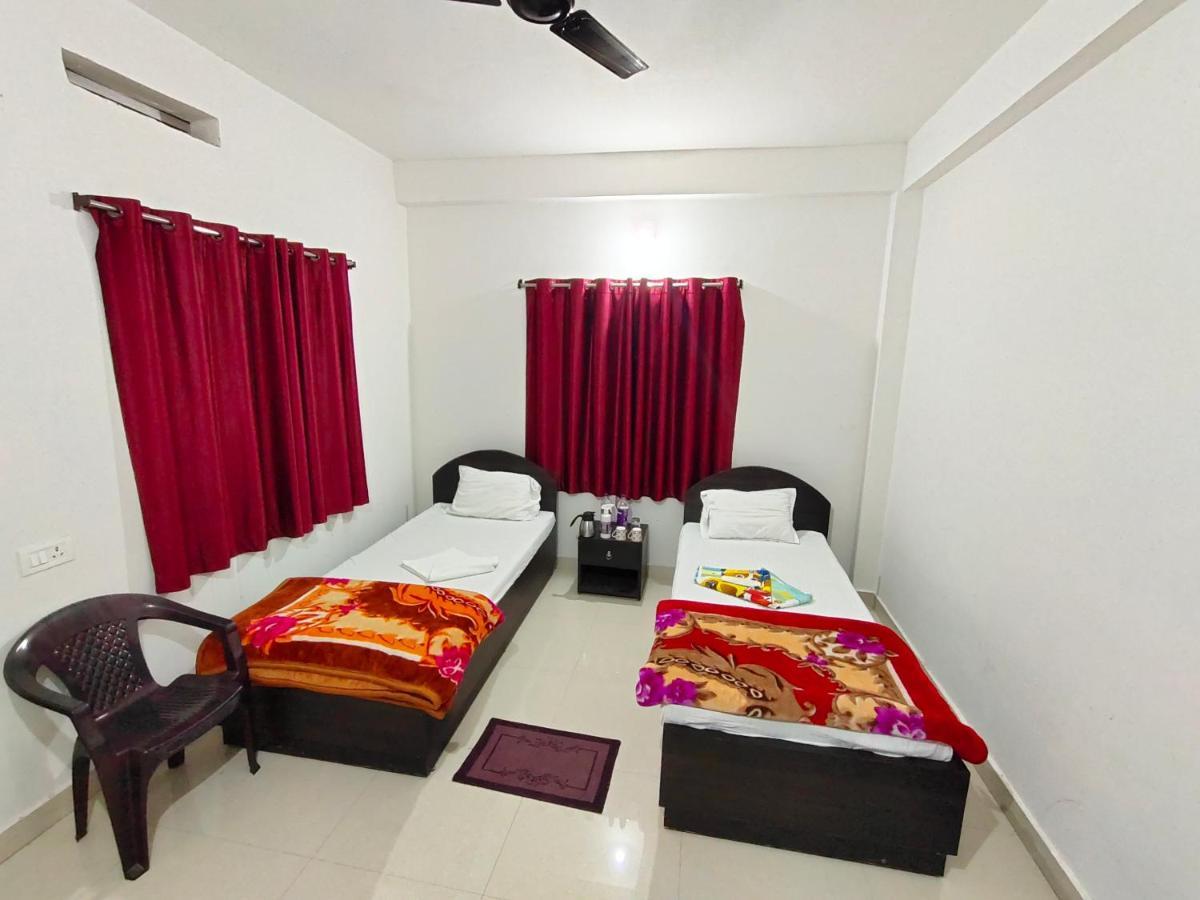 Gaurav Guest House Bodh Gaya Exterior foto