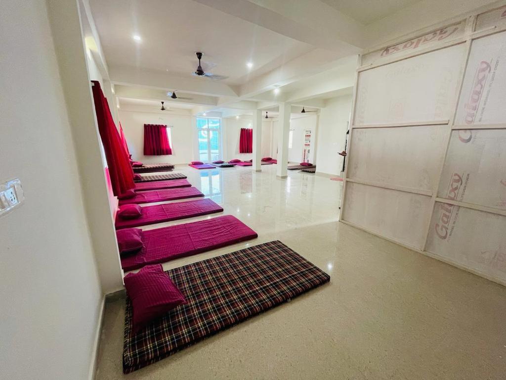 Gaurav Guest House Bodh Gaya Exterior foto