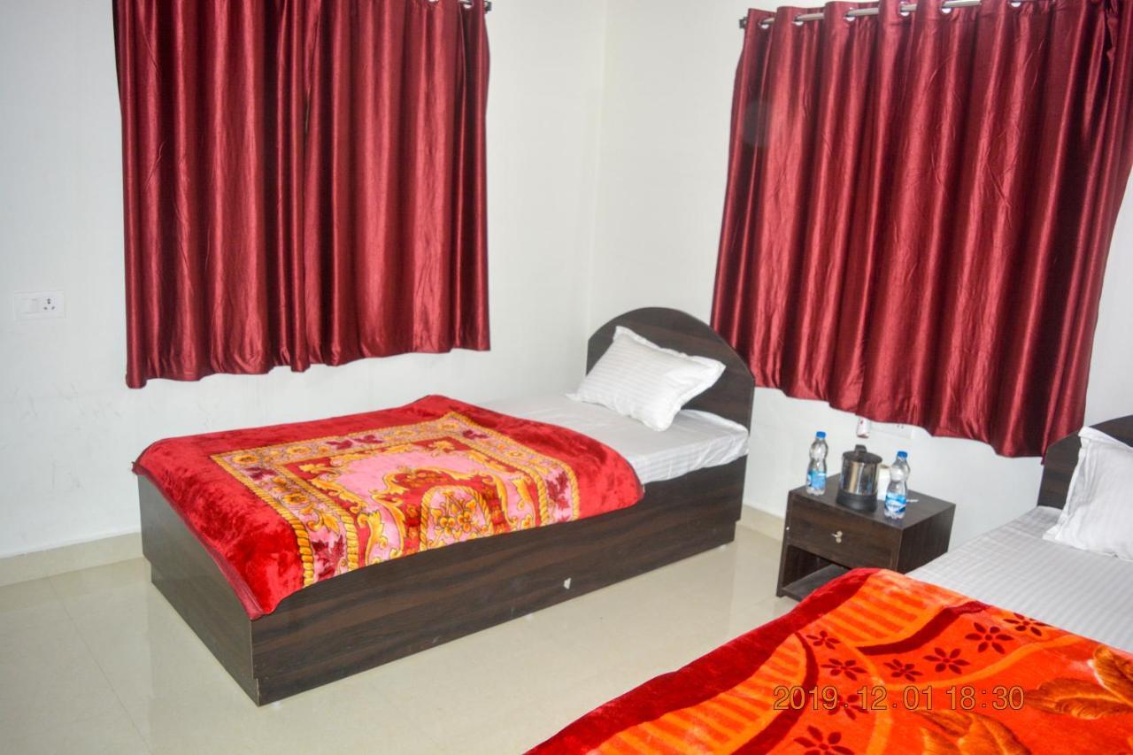 Gaurav Guest House Bodh Gaya Exterior foto